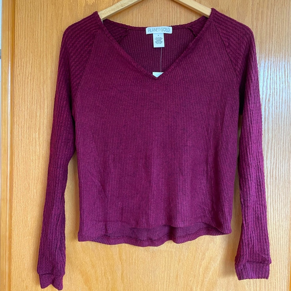 Planet Gold long sleeved shirt size small